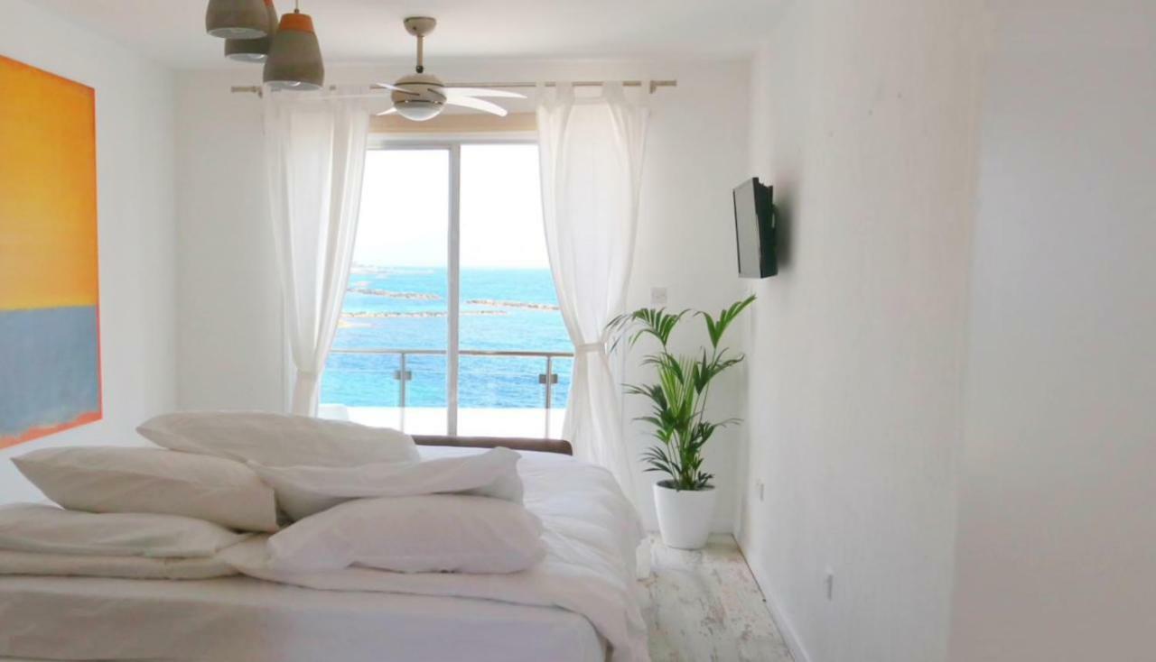 Nomasuites - Sea Studio Paphos Exterior foto